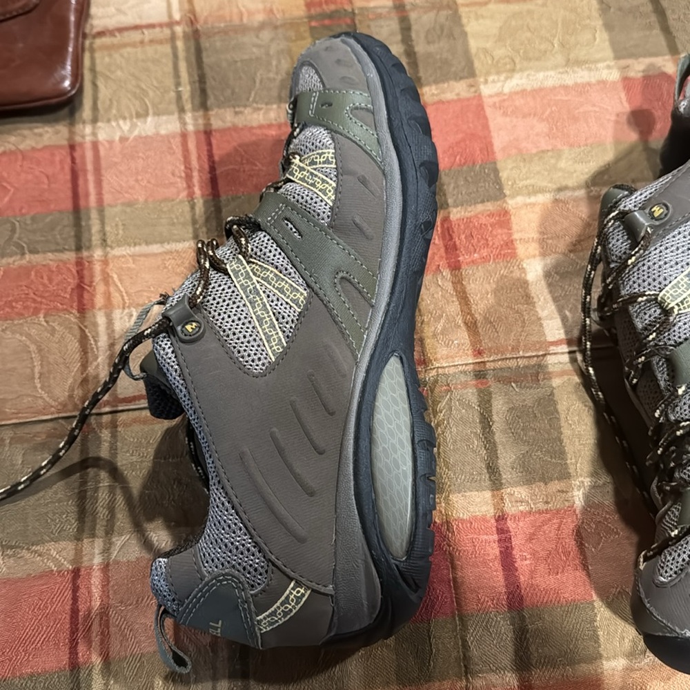 Merrill shoes - Picture 5 of 6